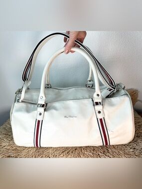 Ben Sherman White Retro Stripe Faux Leather Iconic Barrel Bag Duffel Weekender